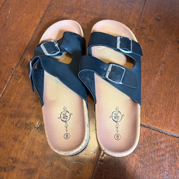 Sandals - Picture 4 of 4